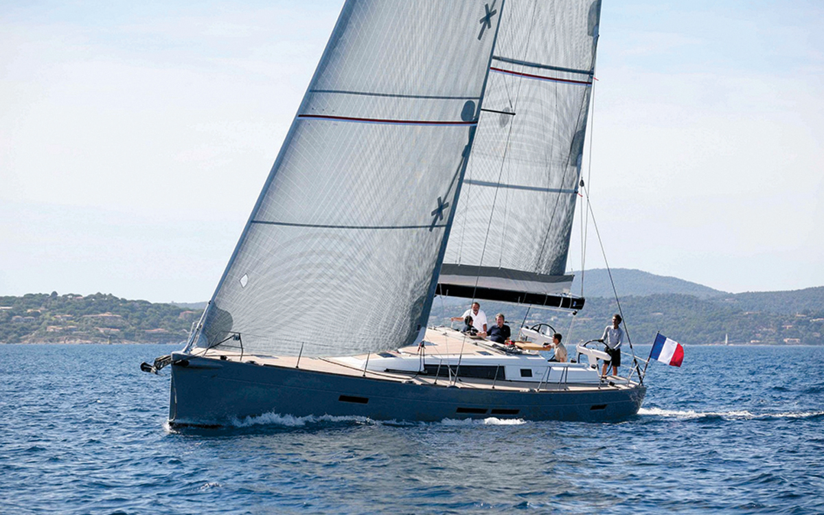 best-ever-bluewater-yachts-Wauquiez-Centurion-57