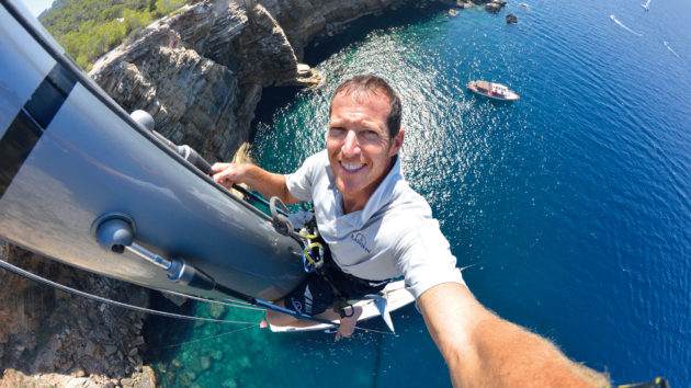 Mike Kopman up a mast